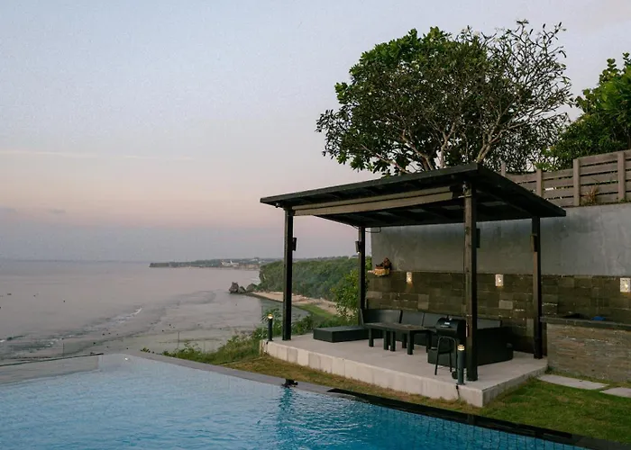 Luxury 4 Bedrooms With Ocean View Villa *